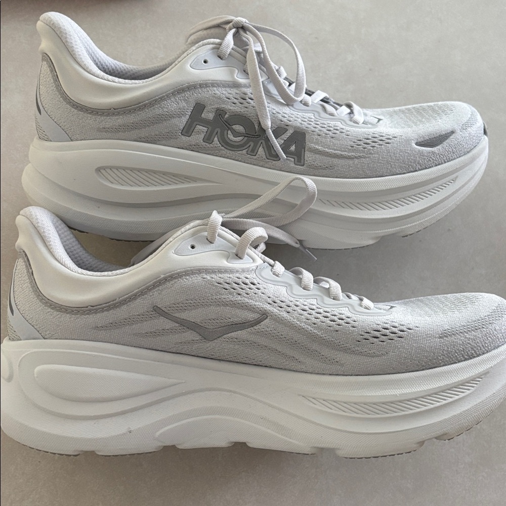 HOKA Bondi 9 Running Shoes - Picture 4 of 7